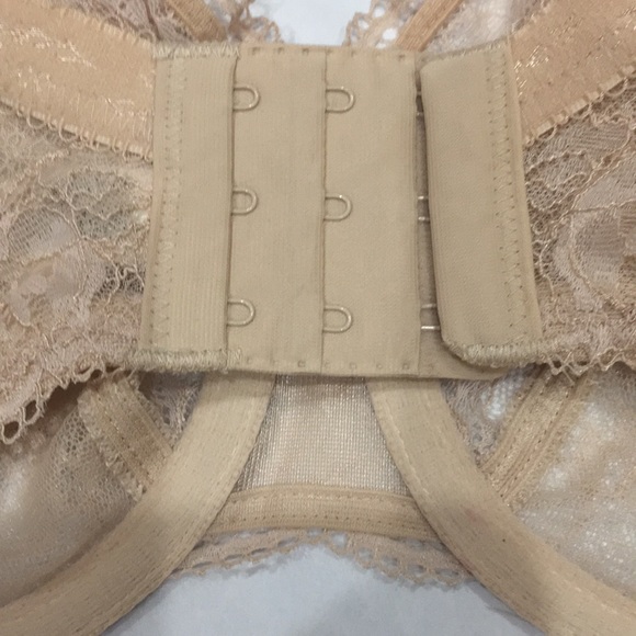 Wacoal so sophisticated underwire bra - Picture 5 of 8